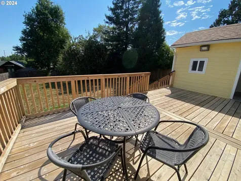 2285 Grant Street Eugene OR 97405