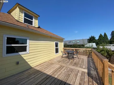 2285 Grant Street Eugene OR 97405