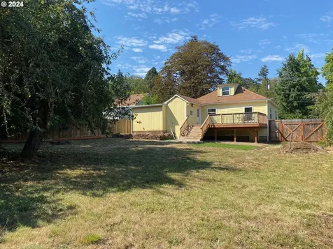 2285 Grant Street Eugene OR 97405