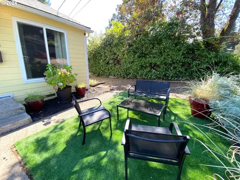 2285 Grant Street Eugene OR 97405