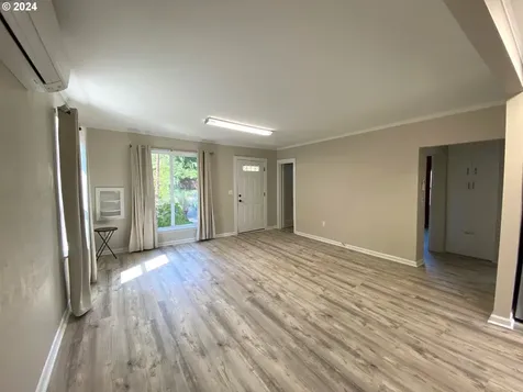 2285 Grant Street Eugene OR 97405