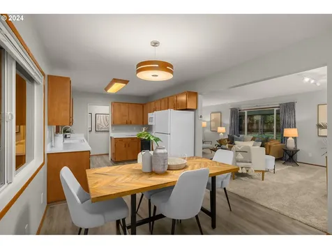 15905 SW 98th Avenue Portland OR 97224