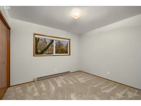 15905 SW 98th Avenue Portland OR 97224