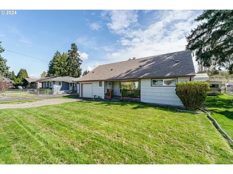 1602 N 2nd Avenue Kelso WA 98626