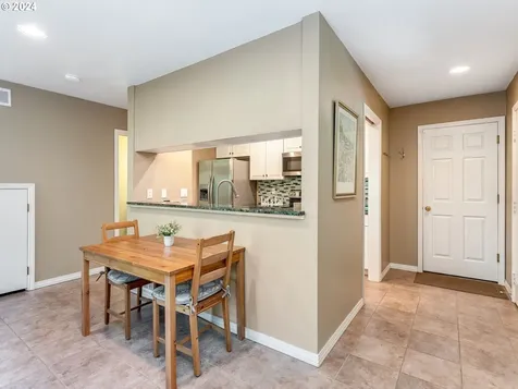9600 Nw Miller Hill Drive Portland OR 97229