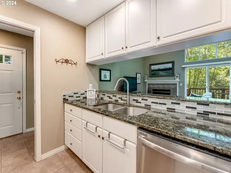 9600 Nw Miller Hill Drive Portland OR 97229