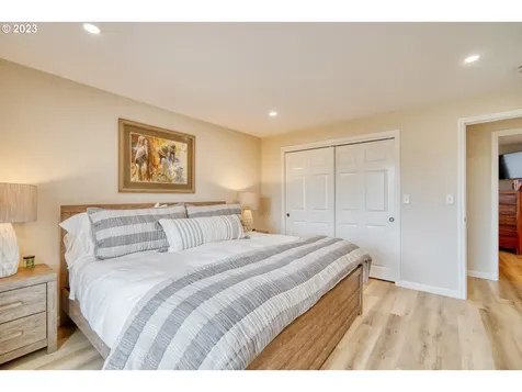 12101 SW River Road Hillsboro OR 97123