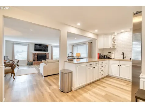 12101 SW River Road Hillsboro OR 97123