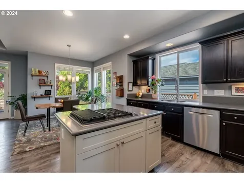 11709 Salmonberry Drive Oregon City OR 97045