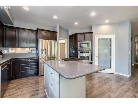 11709 Salmonberry Drive Oregon City OR 97045