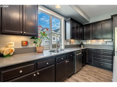 11709 Salmonberry Drive Oregon City OR 97045