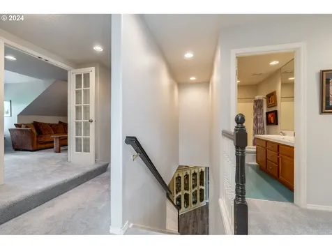11709 Salmonberry Drive Oregon City OR 97045