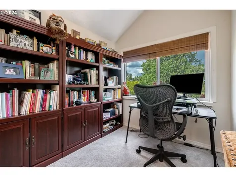11709 Salmonberry Drive Oregon City OR 97045