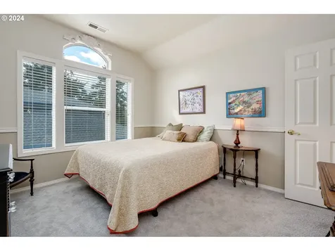 11709 Salmonberry Drive Oregon City OR 97045