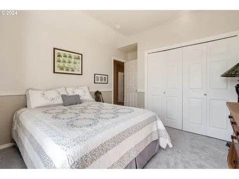 11709 Salmonberry Drive Oregon City OR 97045