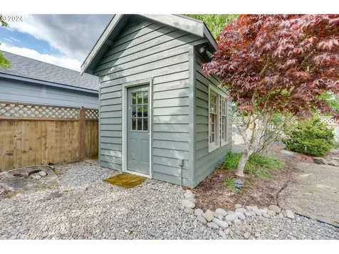 11709 Salmonberry Drive Oregon City OR 97045