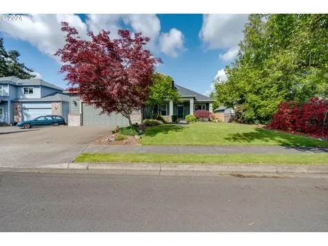 11709 Salmonberry Drive Oregon City OR 97045