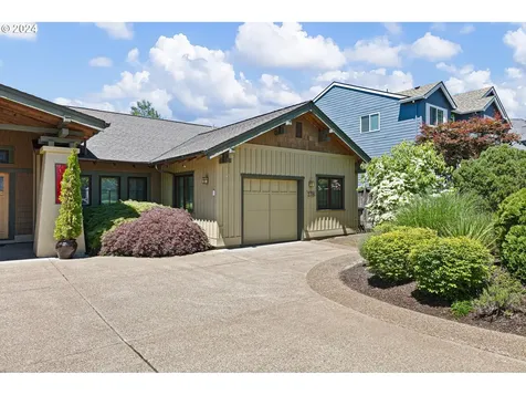 2718 SW Titleist Circle Corvallis OR 97333