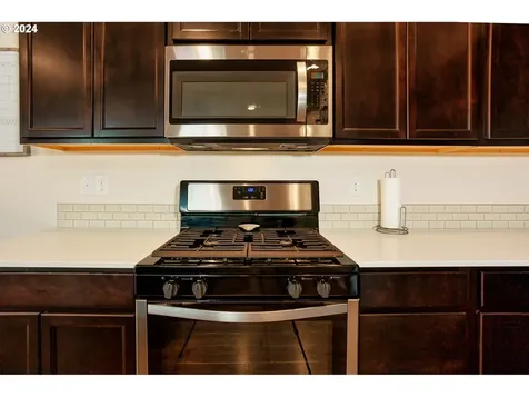 2114 S Meadowlark Drive Ridgefield WA 98642