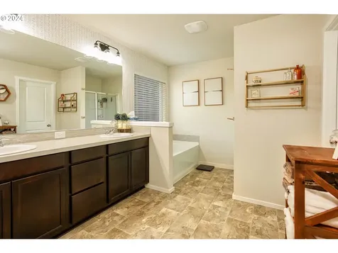 2114 S Meadowlark Drive Ridgefield WA 98642