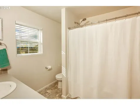 2114 S Meadowlark Drive Ridgefield WA 98642