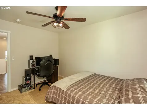 2114 S Meadowlark Drive Ridgefield WA 98642