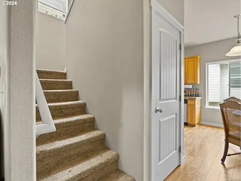 139 Nw Western Way Hillsboro OR 97124