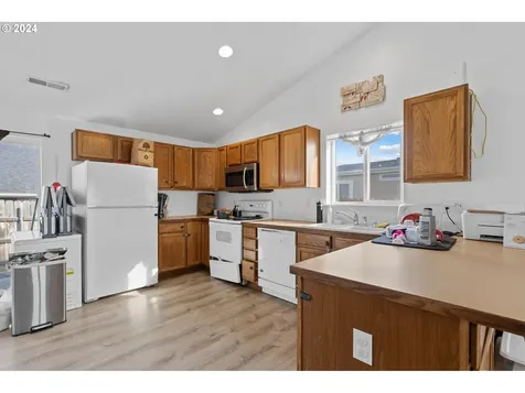 271 Bridgeport Avenue Umatilla OR 97882