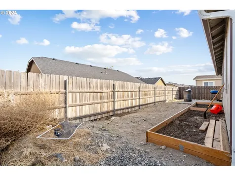 271 Bridgeport Avenue Umatilla OR 97882
