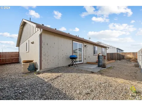 271 Bridgeport Avenue Umatilla OR 97882