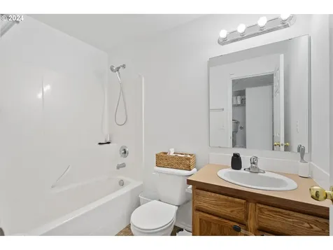271 Bridgeport Avenue Umatilla OR 97882