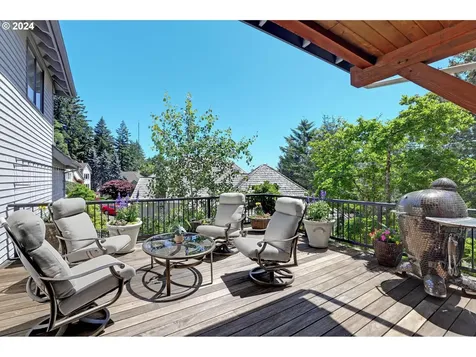 7090 Sw Benham Court Portland OR 97225
