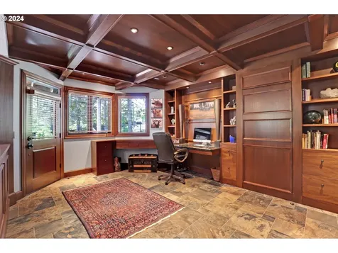 7090 Sw Benham Court Portland OR 97225