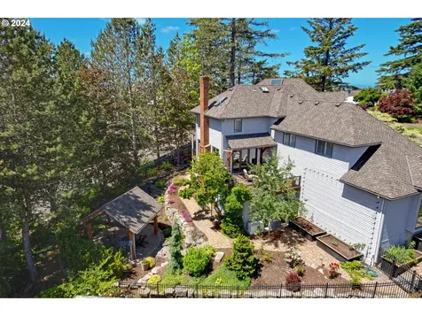 7090 Sw Benham Court Portland OR 97225