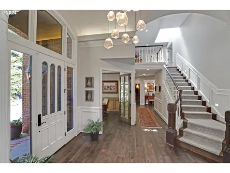 7090 Sw Benham Court Portland OR 97225