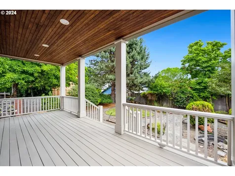 616 Ne Morris Street Portland OR 97212