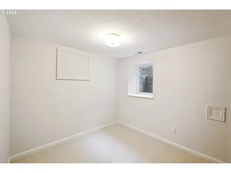 616 Ne Morris Street Portland OR 97212