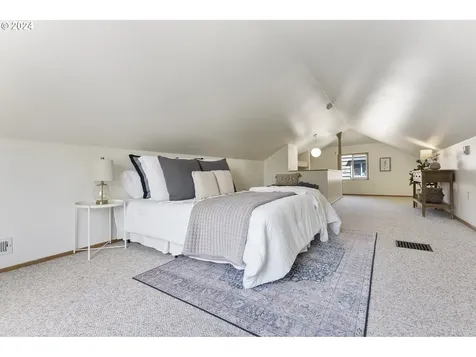 2951 Ne 34th Avenue Portland OR 97212