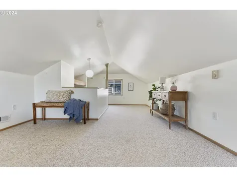 2951 Ne 34th Avenue Portland OR 97212