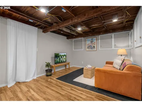 5307 NE 38th Avenue Portland OR 97211