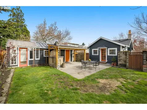 5307 NE 38th Avenue Portland OR 97211