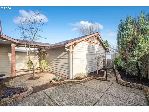 1772 NE Orenco Station Parkway Hillsboro OR 97124