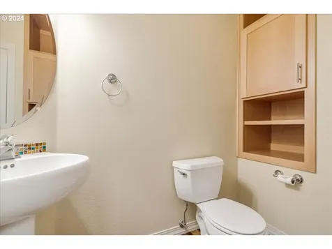 1772 NE Orenco Station Parkway Hillsboro OR 97124