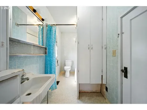 644 S Main Street Milton-freewater OR 97862