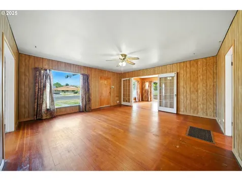 644 S Main Street Milton-freewater OR 97862