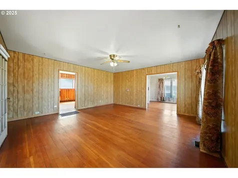 644 S Main Street Milton-freewater OR 97862