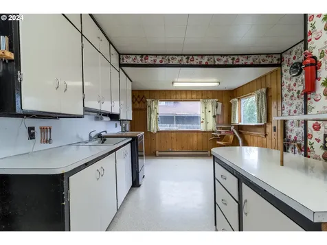 644 S Main Street Milton-freewater OR 97862