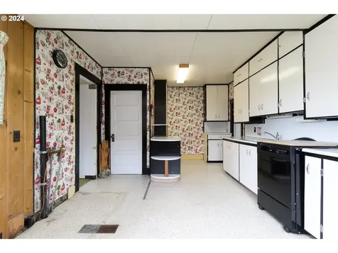 644 S Main Street Milton-freewater OR 97862
