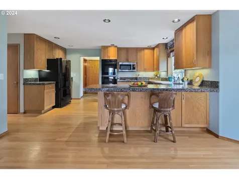 33717 Se 6th Street Washougal WA 98671