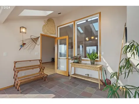 33717 Se 6th Street Washougal WA 98671